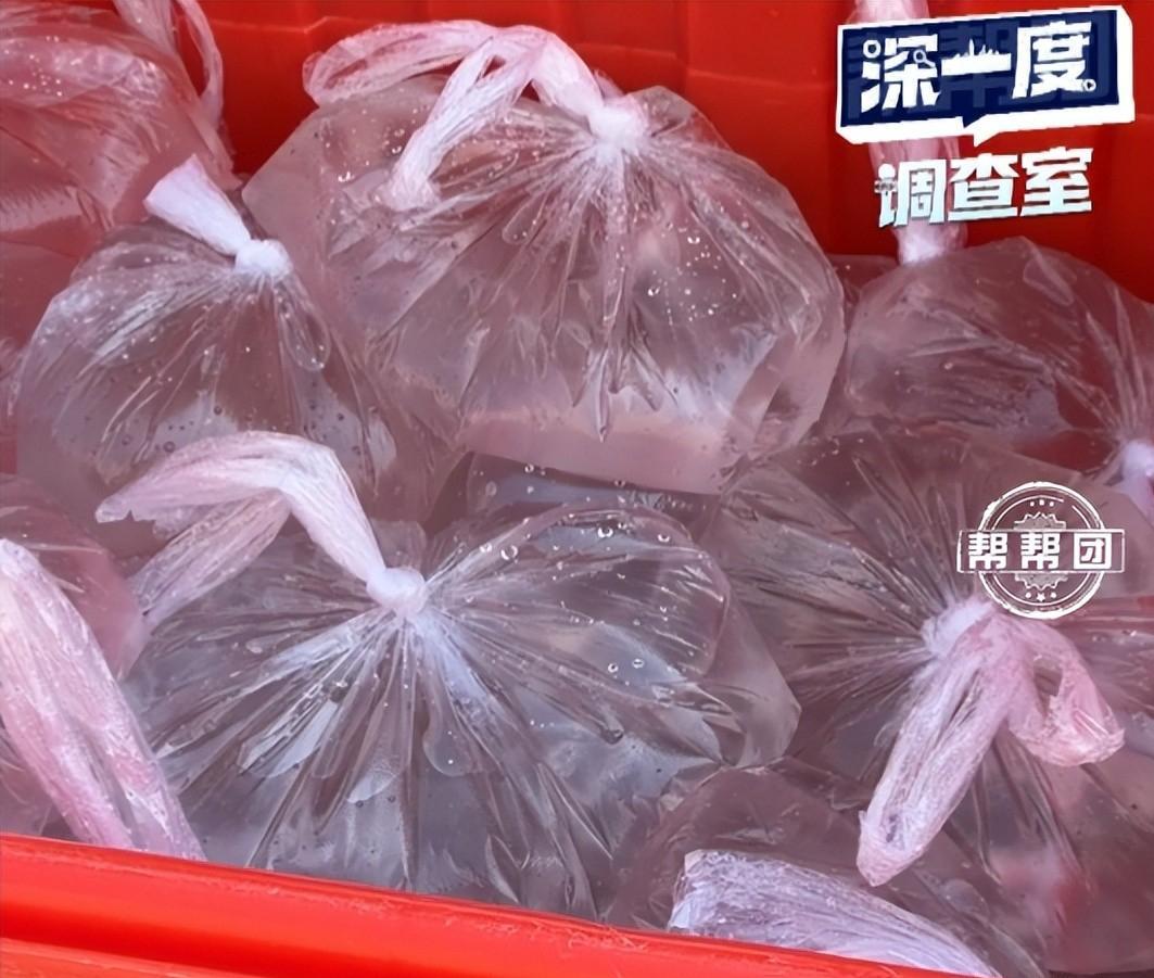 博鱼中国官网-网红水果黑幕曝光!全是添加剂泡的,很多人天天买给孩子吃